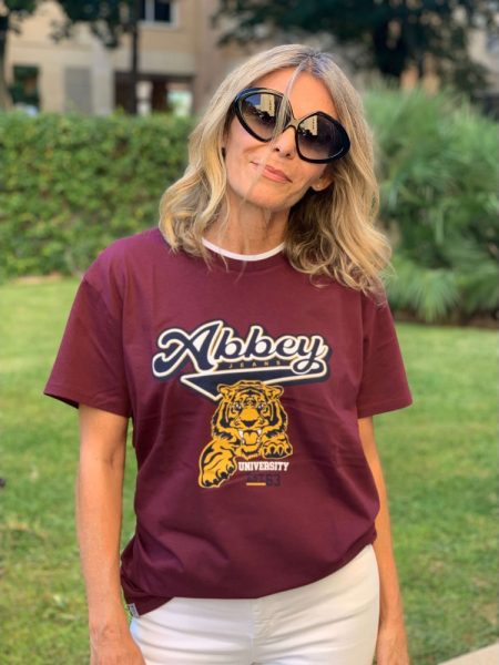 camiseta lion university